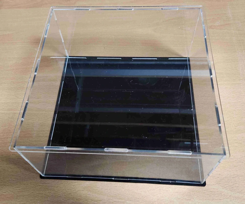 PlexiBox 02201 (650x450x450)
