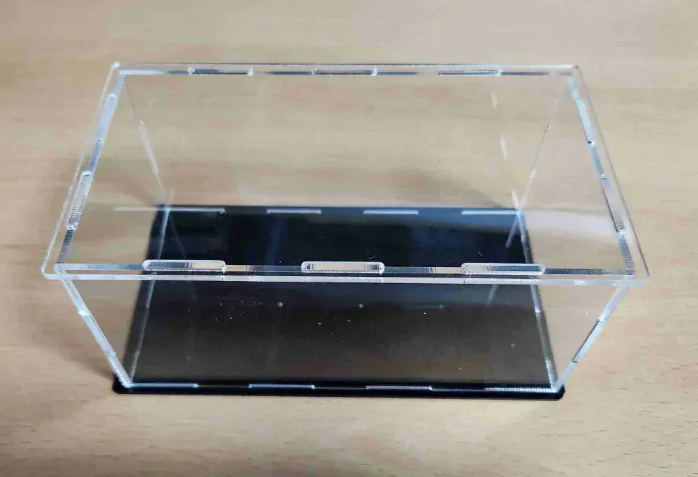PlexiBox 02050 (150x80x70)